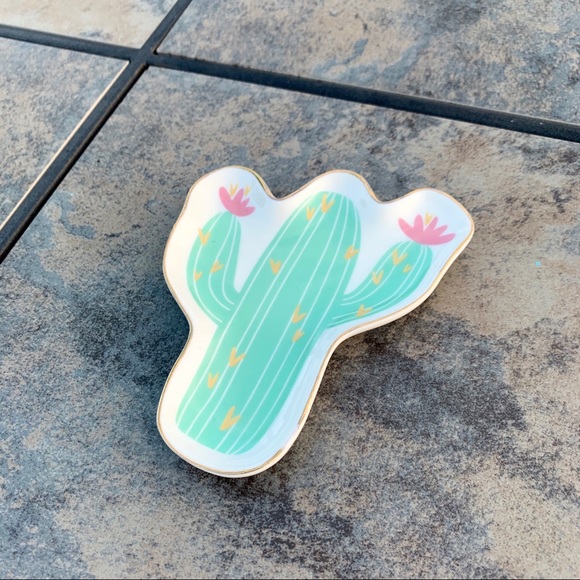 Ceramic Cactus Trinket Jewelry Dish - Picture 4 of 7